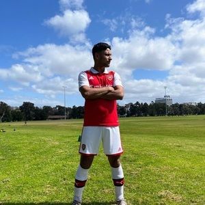 Meet your Posher, Robin